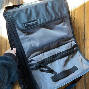 Timbuk2 Muttmover - Pet Bag / Backpack (SOLD)